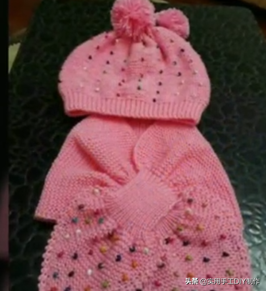 「针织作品」36个华丽漂亮的儿童帽子和围巾套装设计创意