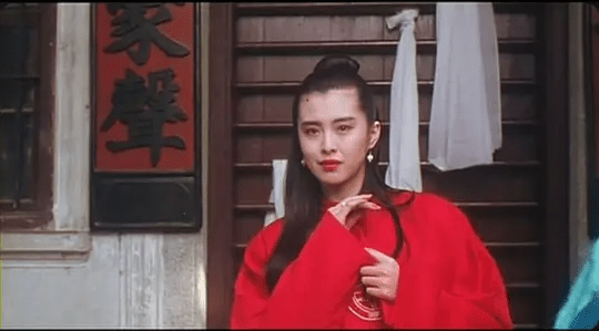 32年前王祖贤这部港片，“破尺度”出演，虽删减8分钟却依然经典