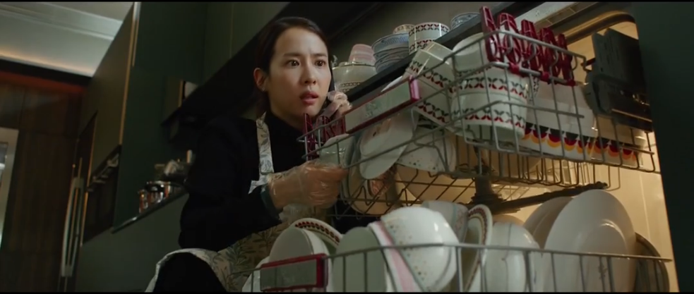 寄生4虫电影剧情解说「梳理」 _晶羽科技