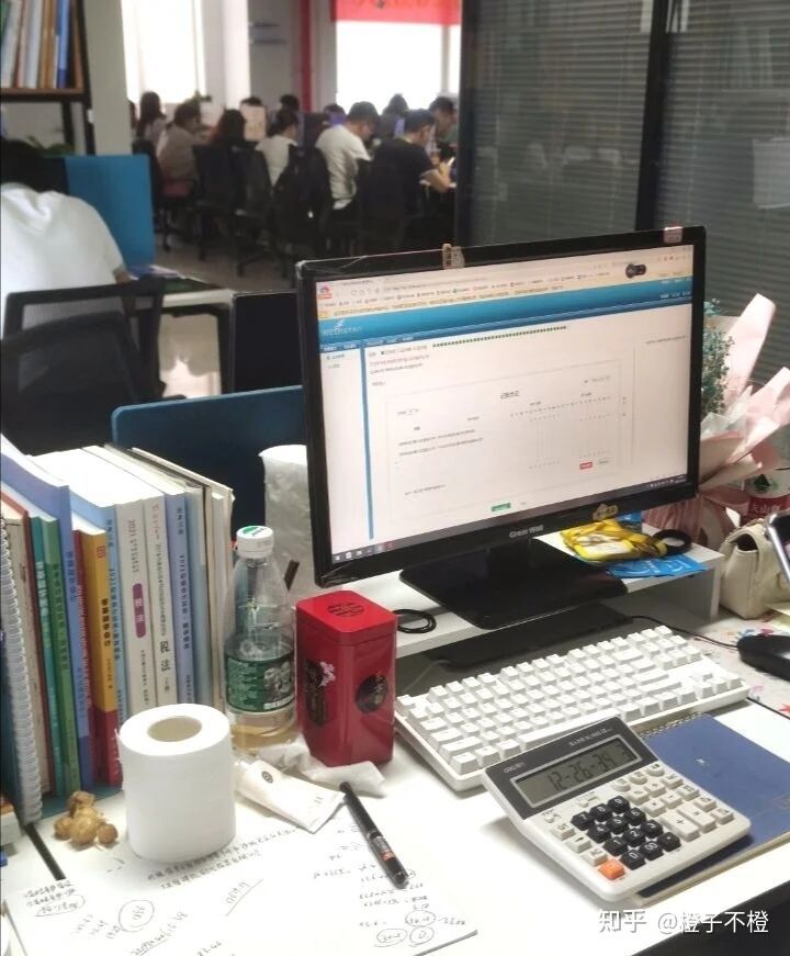 29岁女会计业余兼职代理记账，每月多入6000是真香！经验总结