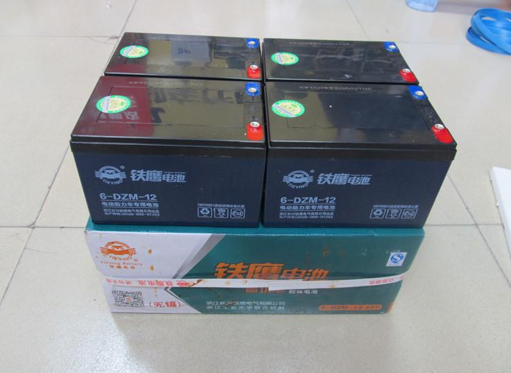电动车“每天充电”和“用完再充”，哪个更伤电池？早知道早受益