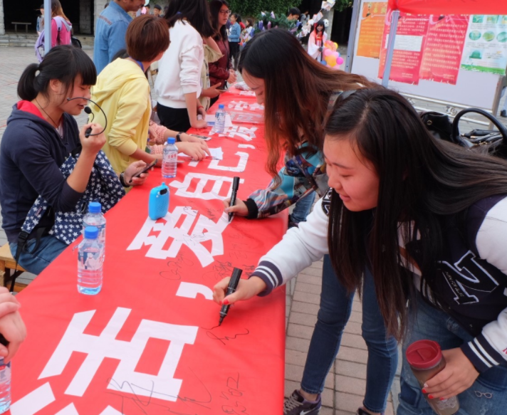 普通本科学生毕业后没出路？逆转人生的几个选择，你要注意了