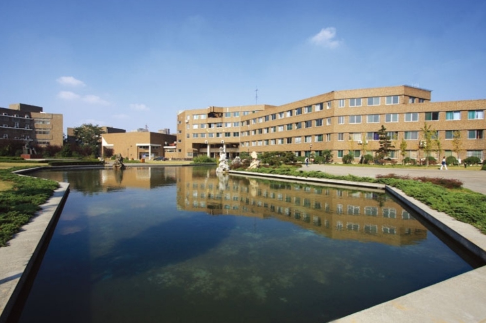 2021“百强大学”名单出炉，清北仍是最强王者，中科大表现亮眼