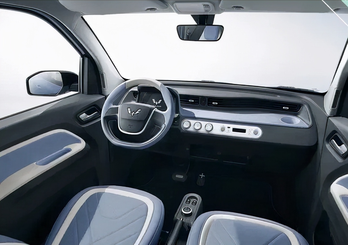 五菱miniev马卡龙夹心款来了,价格上涨5000元,起售价4.26万