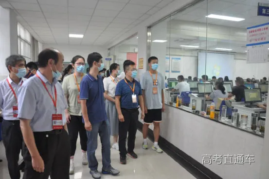 阅卷过半！多省阅卷现场曝光，你的高考试卷是这样打分的