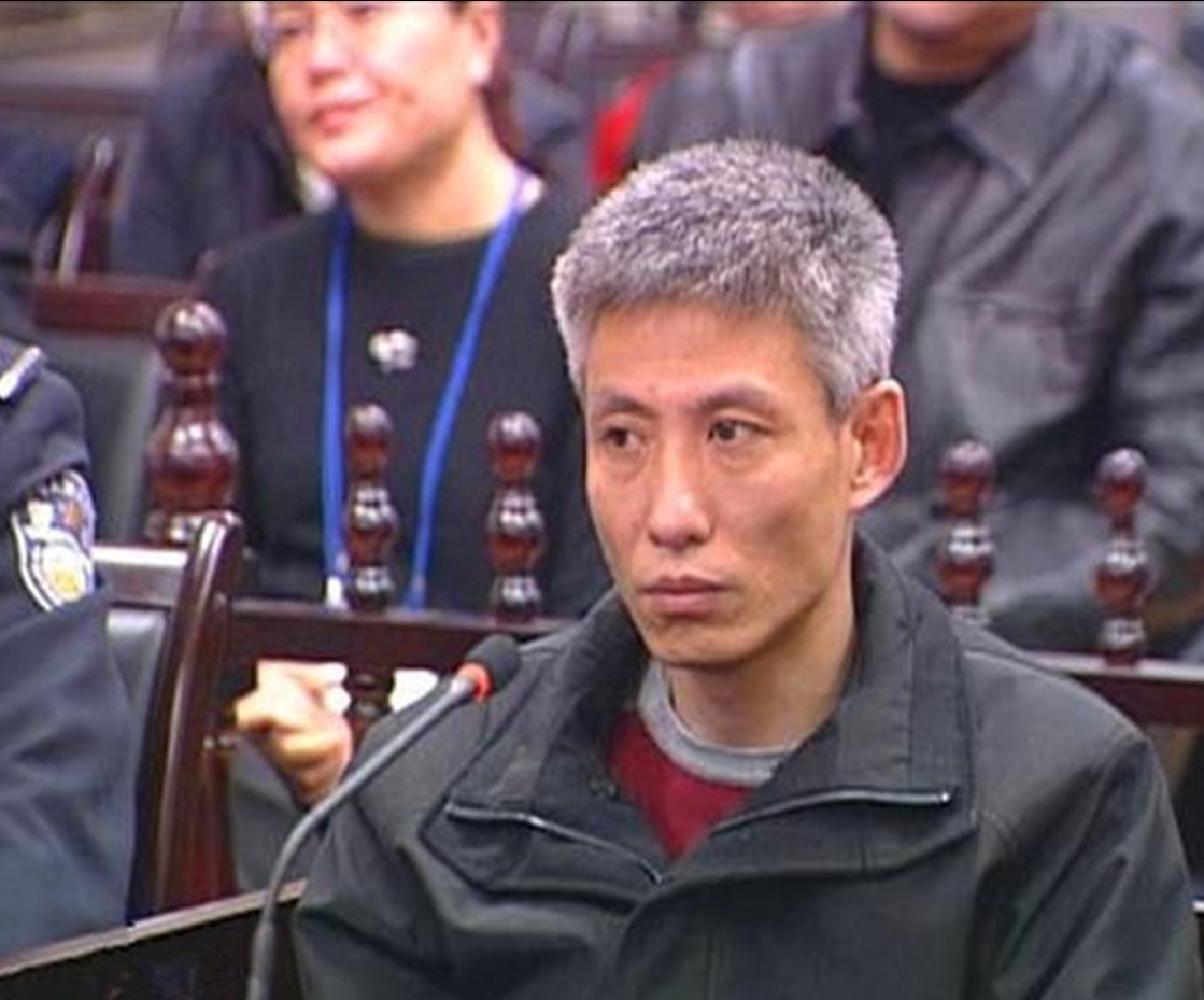 他曾在沈阳创办了庞大的民营企业——嘉阳集团,集团名下拥有27个子