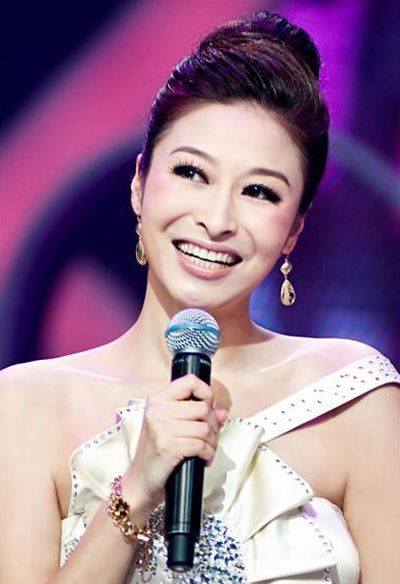 那个曾与李湘争一姐的"大嘴"主持人舒高,这些年都消失去哪了?