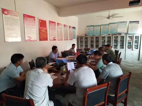 哪些人可以担任村干部？大学生村官有哪些条件？工资4万元少吗