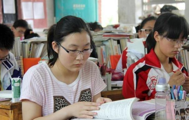 2021高考的8大禁忌，别因无知“坑”了孩子，家长有必要知道