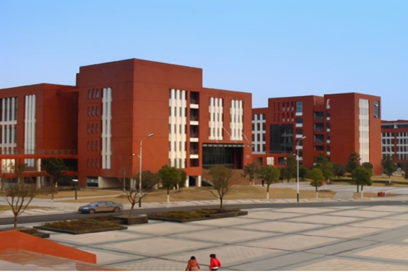 好消息！江苏被传两校合并，成立“新本科”，学生福音