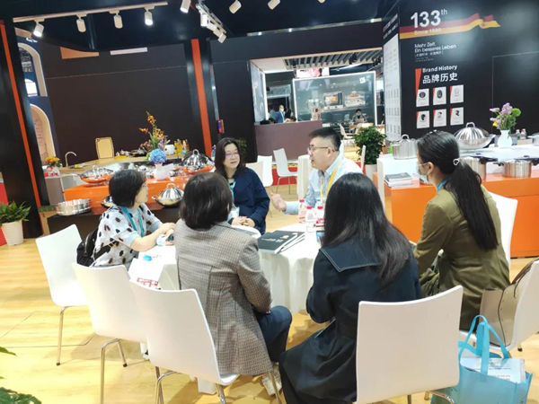 德国Othello欧德罗第四届进博会圆满收官，高朋满座