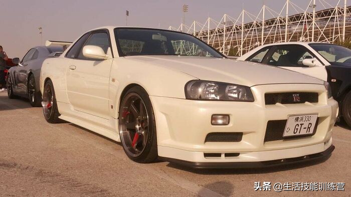 50辆在90年代被认为最好的汽车，你认识多少？