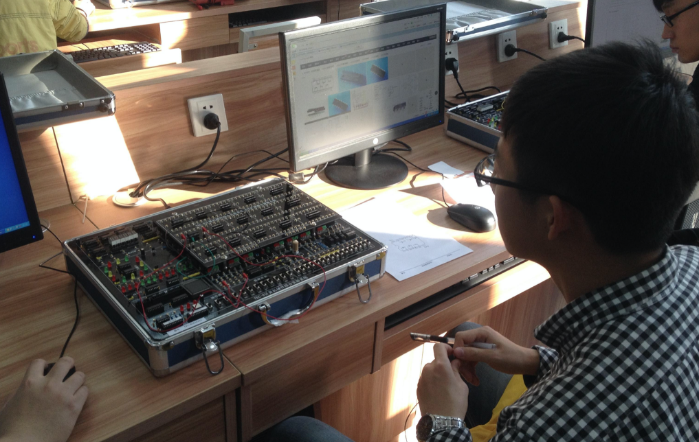 高校“计算机”学科排行榜，北大无缘前三名，东南大学仅次于清华