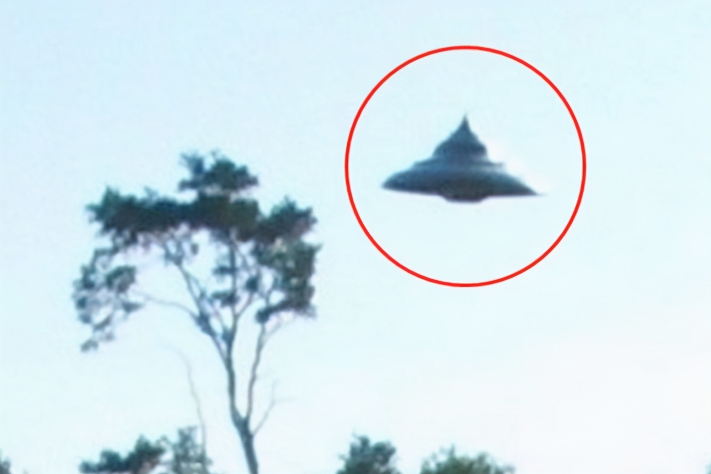 又是UFO！凌晨3点大连出现不明飞行物，为何UFO频繁到访大连？