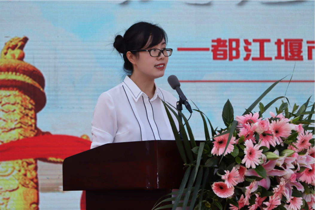 泪奔！每一位学子都被珍视，他们在都江堰职中实现了人生梦想