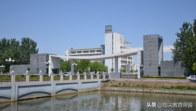 本科走不了别急，“双高计划”下专科报好也不错，哪些专科值得上