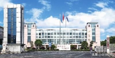 湖南建有大学的2个县