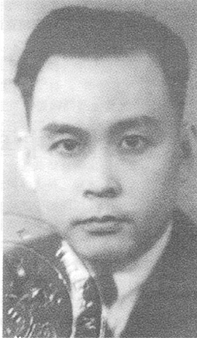 1945年重庆谈判，周总理秘书被枪杀，蒋介石花8小时找到凶手