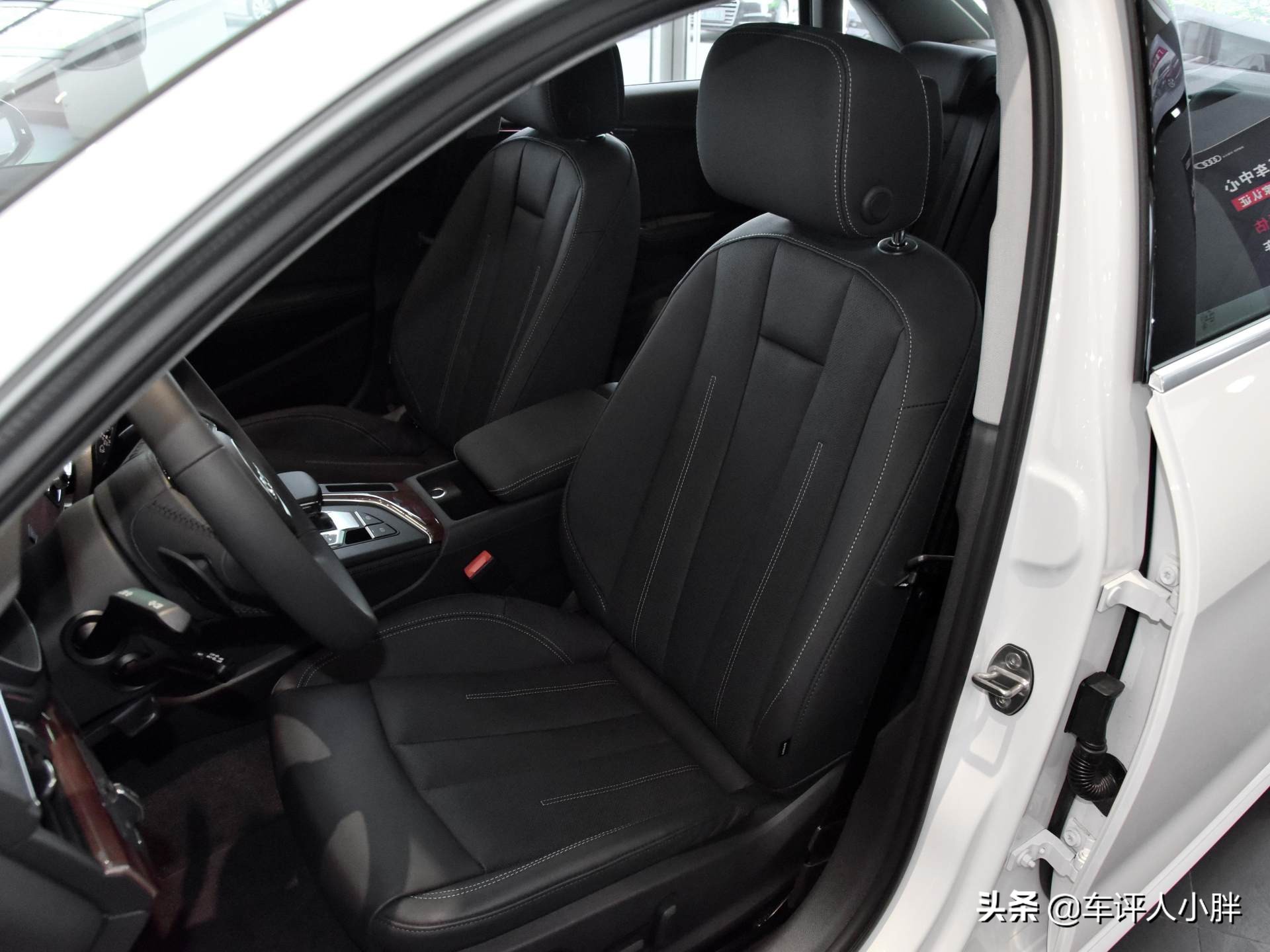 40万内就能买到四驱的奥迪中型车，带你看奥迪A4L