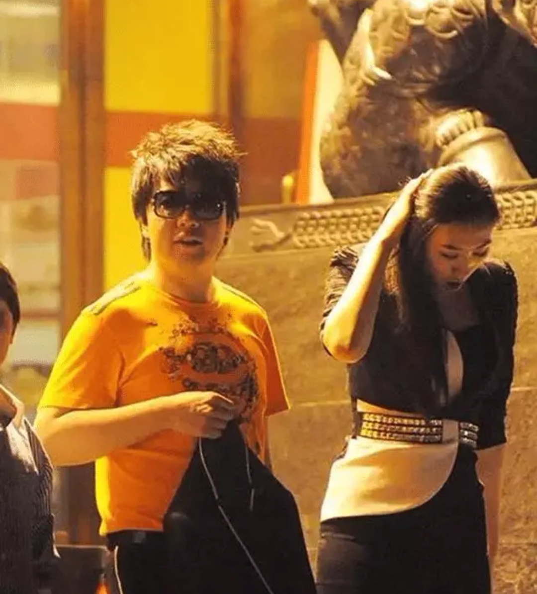 李云迪嫖娼被抓人生尽毁，郎朗娶妻生子事业兴旺，一文说明原因