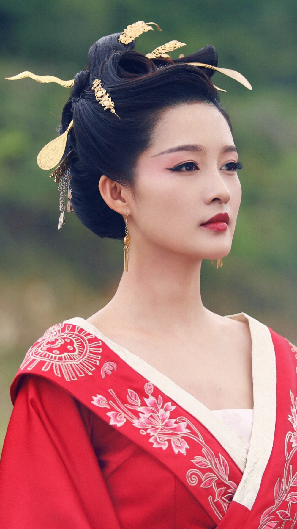 2021年,李沁凭借美貌摘得虎扑女神冠军.