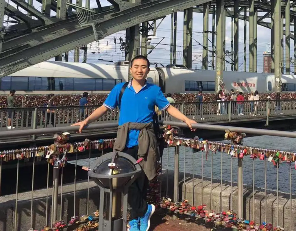 新星闪耀！西安交大第六届“十大学术新人”揭晓