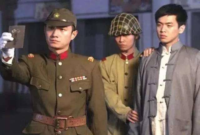 张若昀自曝陪老婆吃月子餐胖了10公斤，他的童年阴影终被爱治愈