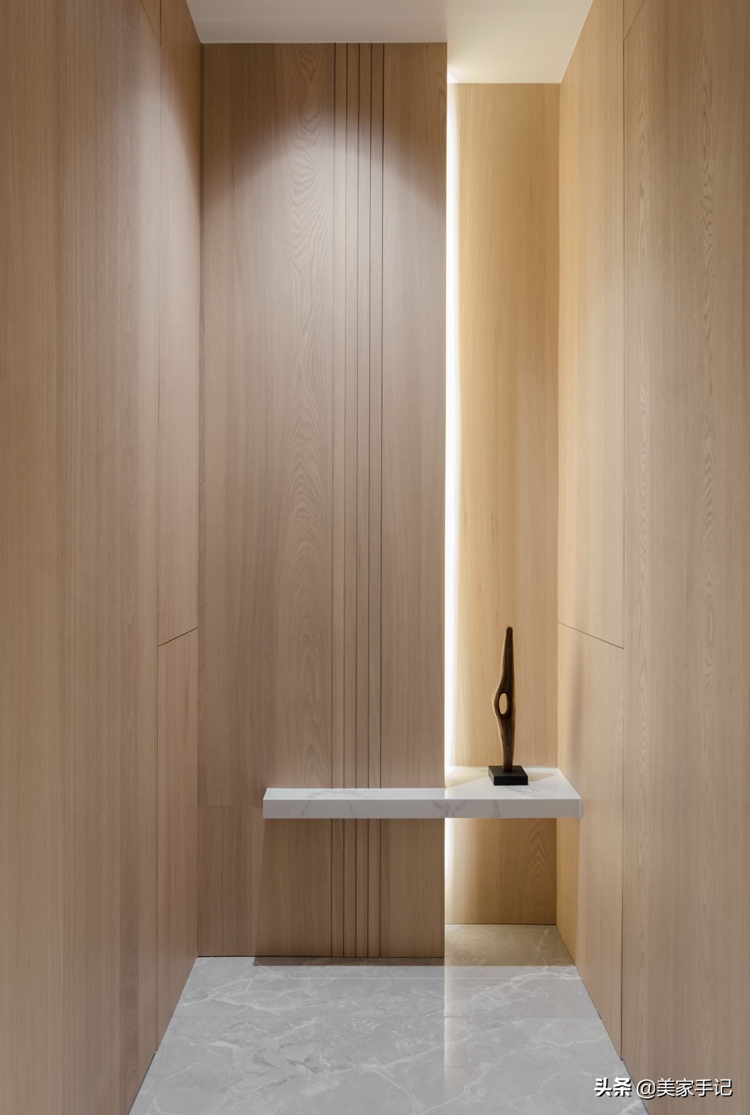 坚持极简主义的江苏夫妇，把家装修得一尘不染，看着都高级