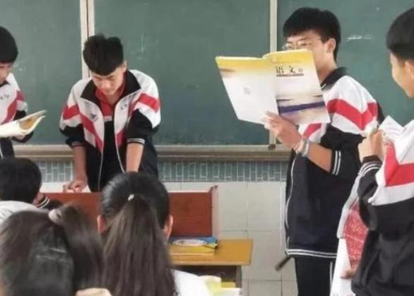 高考结束后，才发现“火箭班”和“普通班”的差距，选错悔不当初