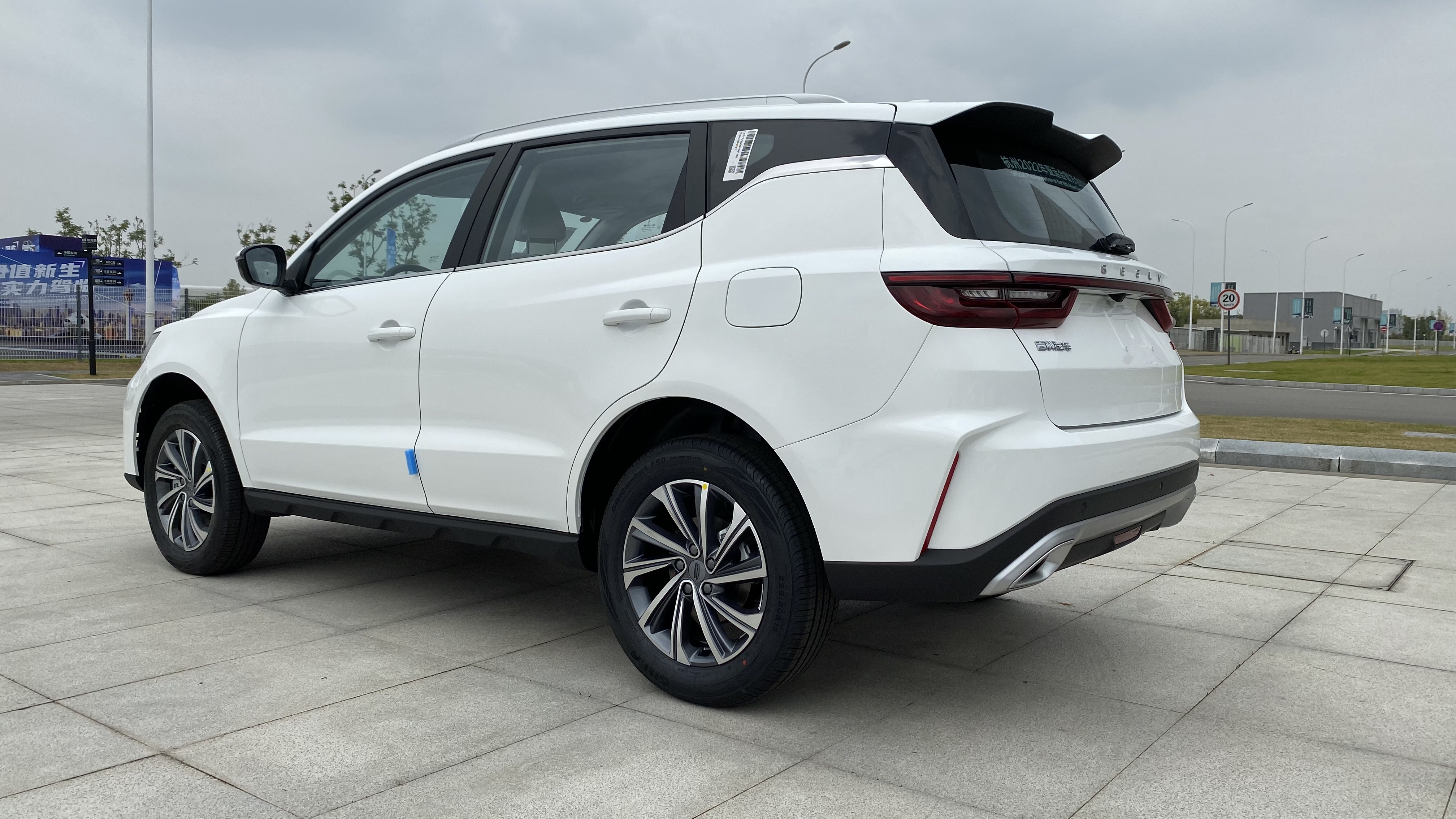 试驾远景X6 PRO：吉利如今最低调的SUV，绝不可小觑