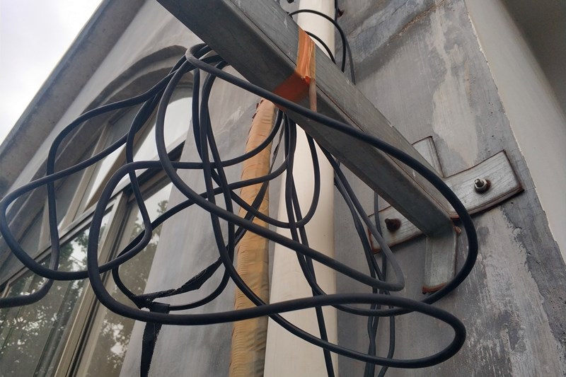 农村自建房内布线，明线和暗线有多大区别？不对比不知道利弊