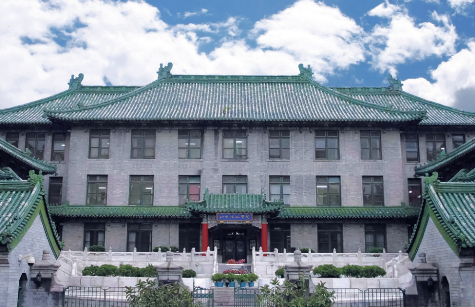 坐拥6家卫健委直属医院，创造多个 “第一”，这所医学殿堂落成整整百年！