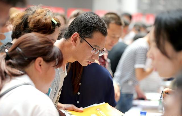 河南二本分数应该如何报学校？理科预测分数线出炉，来得很及时