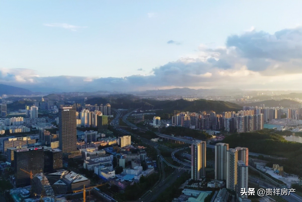 中国经济高质量发展十大城区，深圳上榜四处，第七因黄埔军校闻名