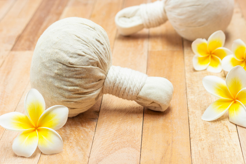 哺乳期涨奶疼痛难忍，这6个方法可帮你摆脱涨奶的折磨，宝妈们赶紧记起来了