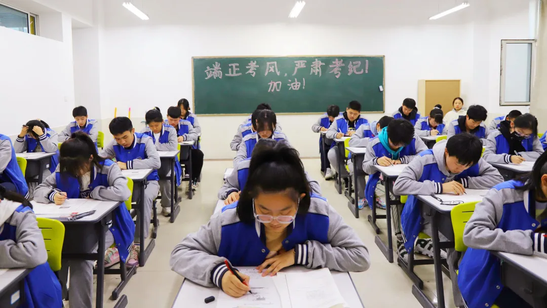 用心耕耘 静待花开——潍坊恒德实验学校期中考试圆满结束