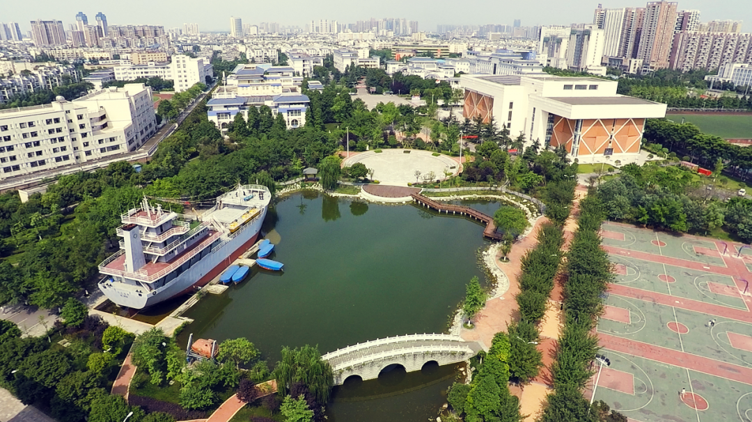 温江这所国家示范高职已经培育多名“世界级”技能人才