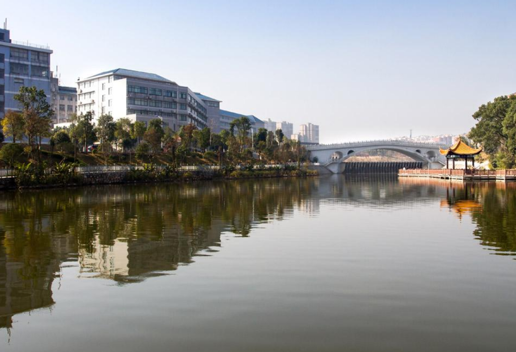 湖南唯一的科技大学，听着像985，却是1所师范和1所工学院