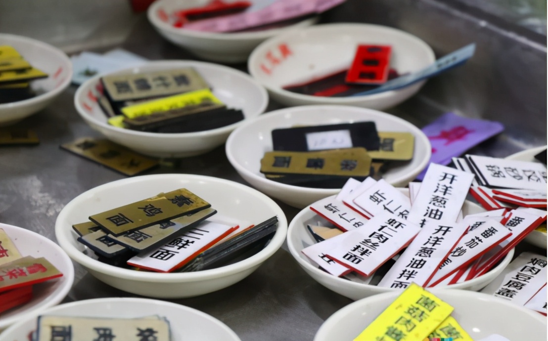 豪华配置！坐拥17个高颜值食堂，江苏这所双一流高校火了！