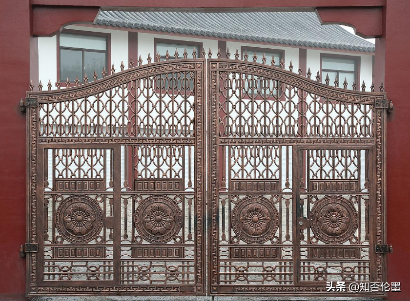 农村院子的“大门”怎样设计？尺寸多少合适？专业设计师给出建议