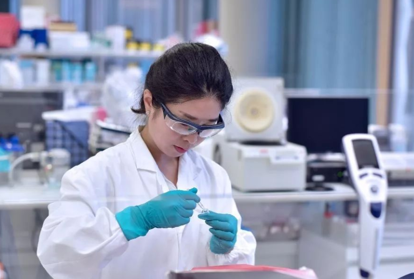 “文科生”和“理科生”，毕业后谁赚得多？一组数据让你看清事实