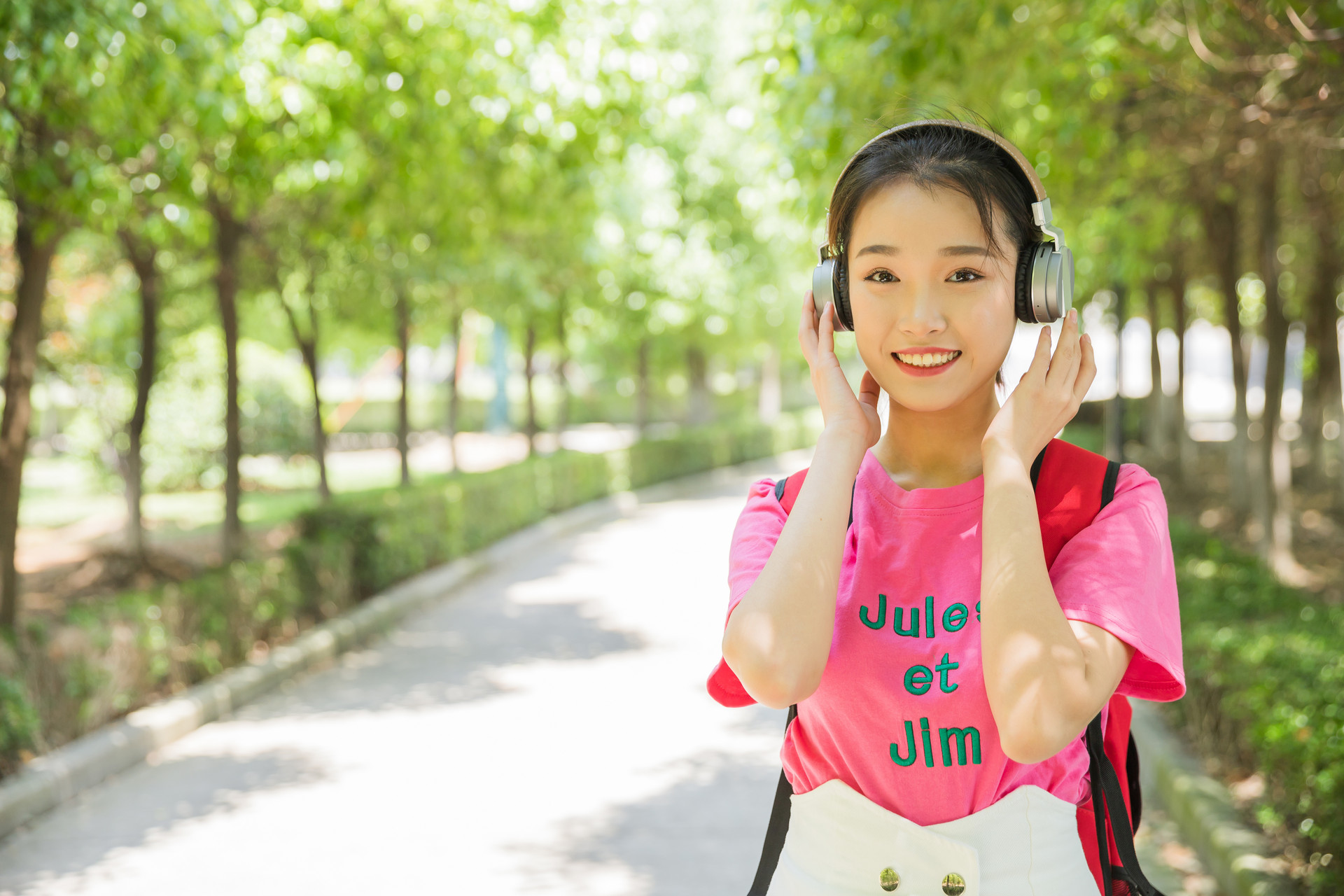 大一新生自我介绍模板，“吹牛”容易遭反感，这样做凸显高情商