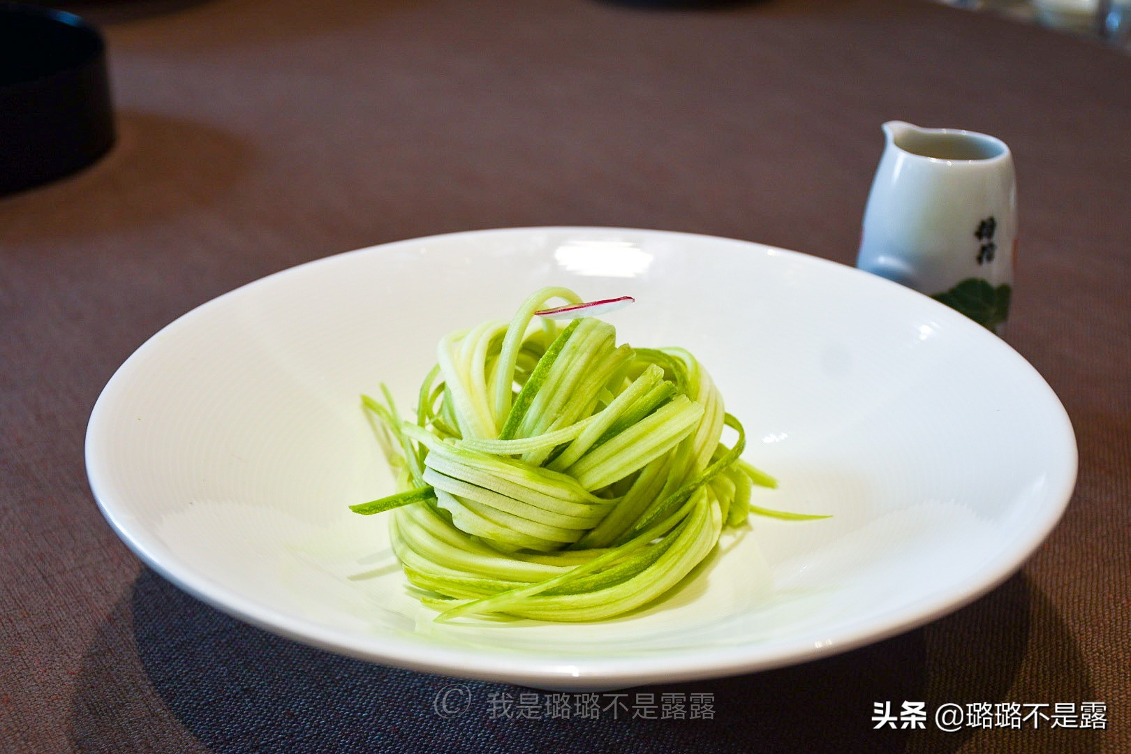 偷得浮生半日，得闲饮茶，食一席茶宴