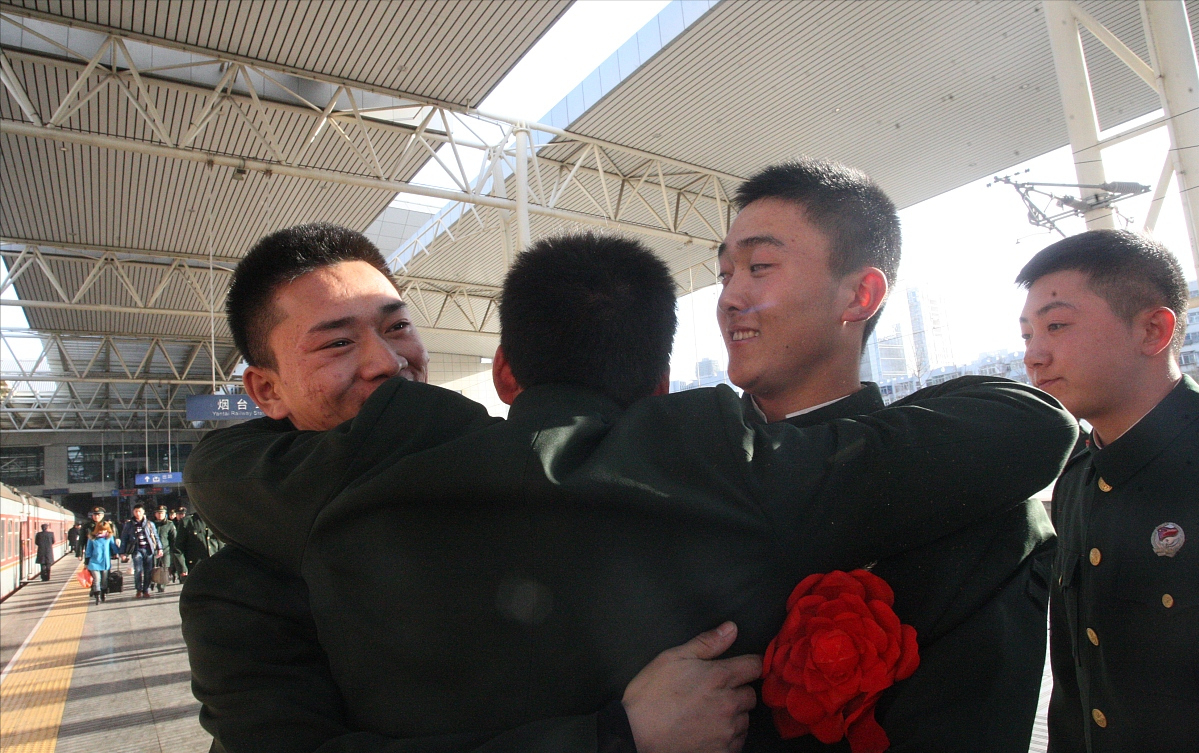 大学生当二年兵非常“值”，如果不明白，这些内容足以证明