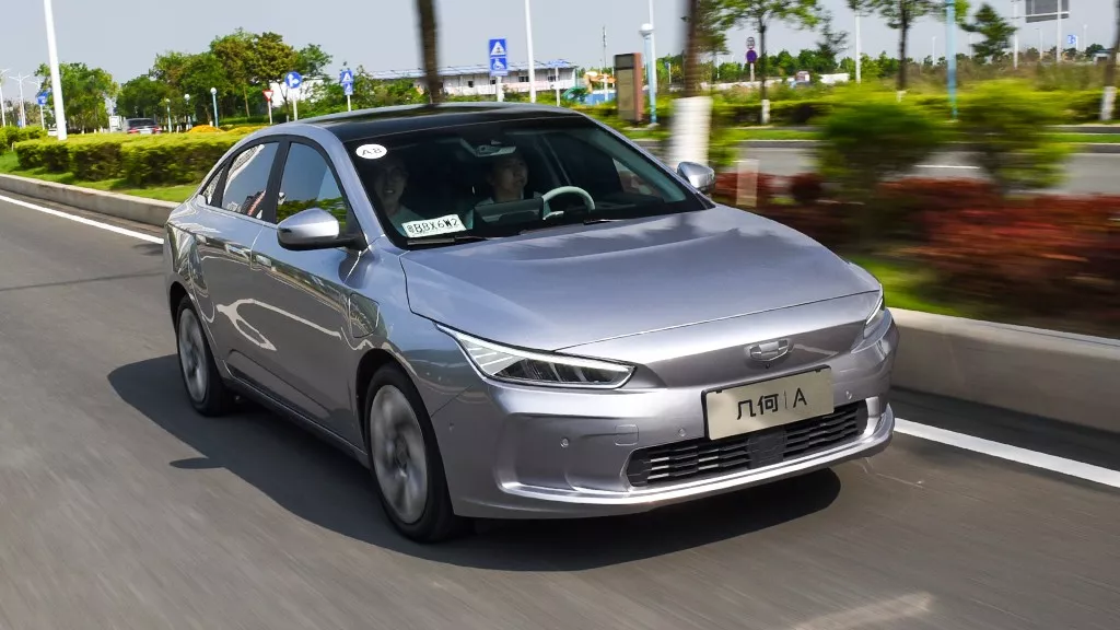 混动特供SUV，皓影、威兰达怎么选？</p><p>　　 寅哥么么答