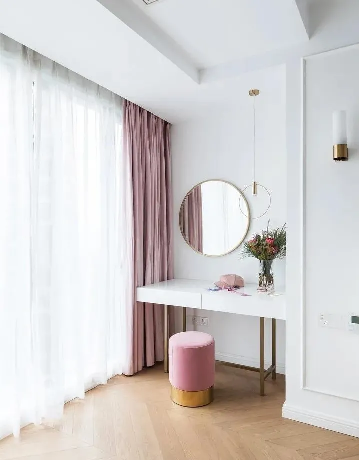 卧室带阳台,这么设计就对啦