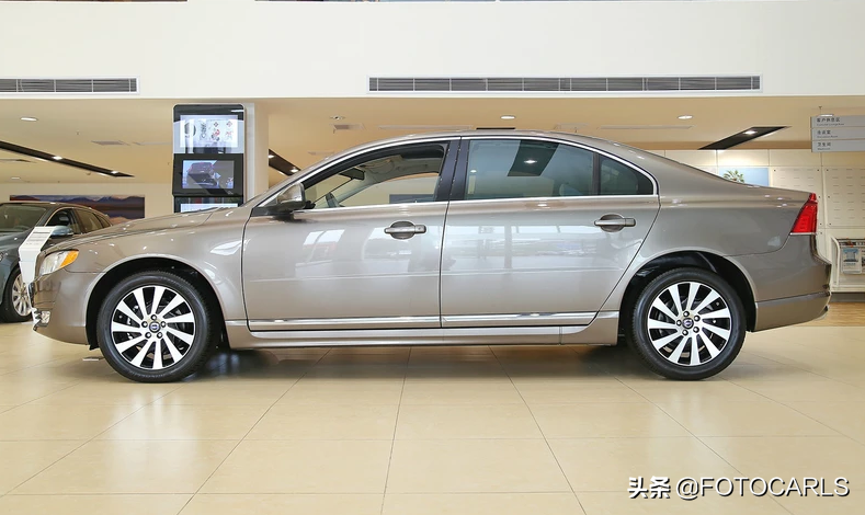 沃尔沃S80L 2.0T实拍，完全有资本叫板BBA，却被长安玩死了？