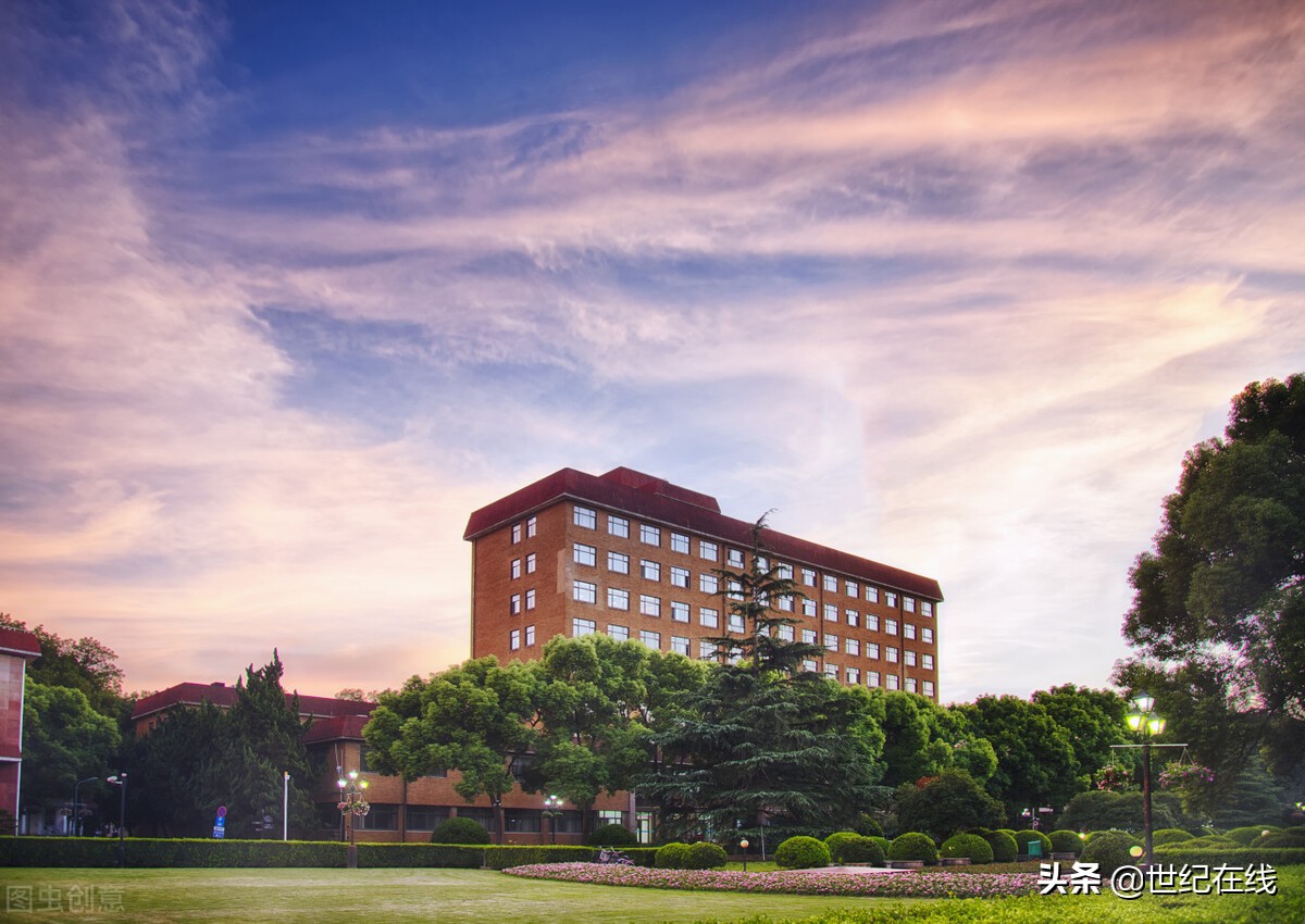 传媒艺术类职业本科方案：湖农大东方科技学院与两所高职合并转设