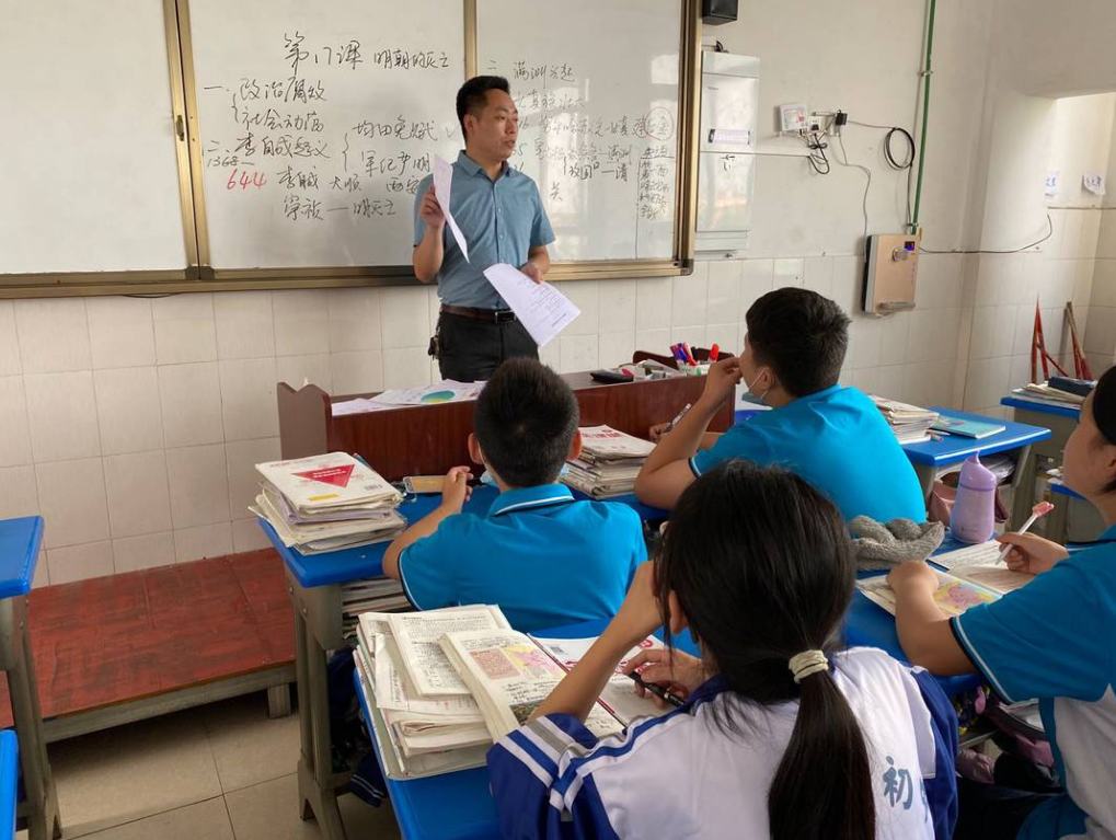 高三补习多少钱(高三学生补课花15万) - 青木春