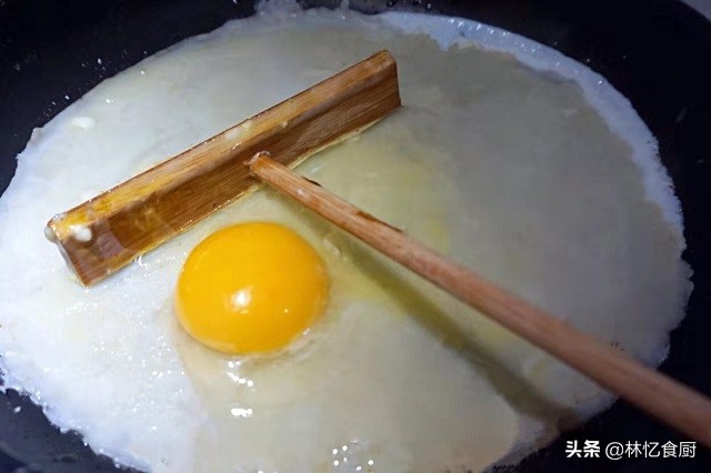 早餐吃稀饭面条不如这道减脂餐，5分钟搞定，是上班族必备营养餐
